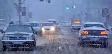 突發 滁州城北客運站大貨車撞到電動車,駕駛員已......雪天開車千萬小心